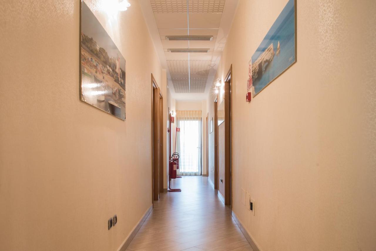 Hotel Mirage Torre Santa Sabina Δωμάτιο φωτογραφία